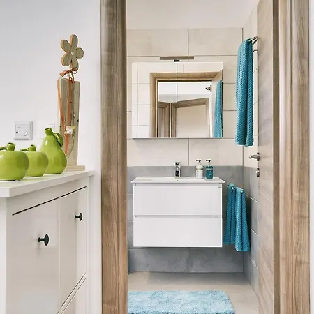 Mit Privatem Pool, Wlan, Sonnenliegen, Terrasse Und Eigenem Grillbereich Nyaraló Póla