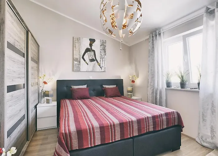 Mit Privatem Pool, Wlan, Sonnenliegen, Terrasse Und Eigenem Grillbereich Holiday home