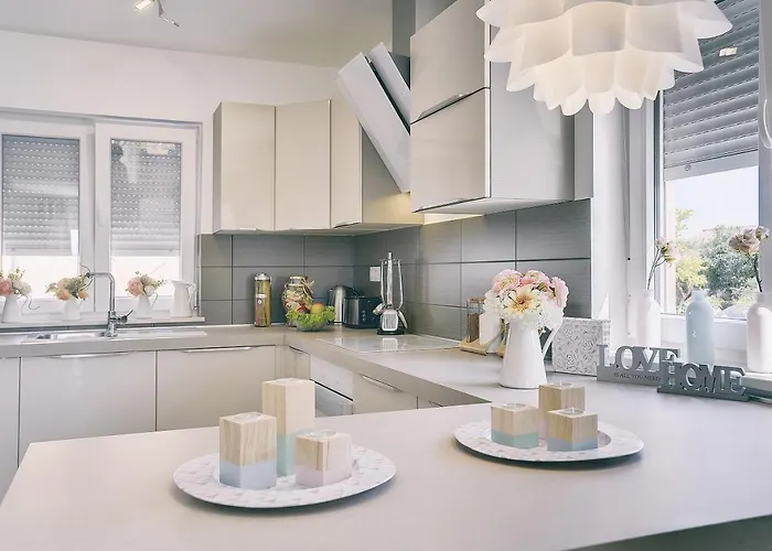 Mit Privatem Pool, Wlan, Sonnenliegen, Terrasse Und Eigenem Grillbereich Holiday home *