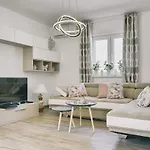 Mit Privatem Pool, Wlan, Sonnenliegen, Terrasse Und Eigenem Grillbereich Feriehus Pula